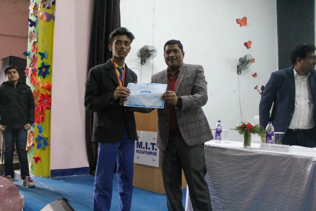 District Development Commissioner (DDC) - Aashutosh Dwivedi sir (IAS) , DEO- Ajay Kumar sir,  Principal of M.I.T- C.V. Roy sir and other dignitaries awarded the students of The Global Shepherd School ,who were among the top rank holders of Srinivas Ramanujan talent search test in Mathematics-22