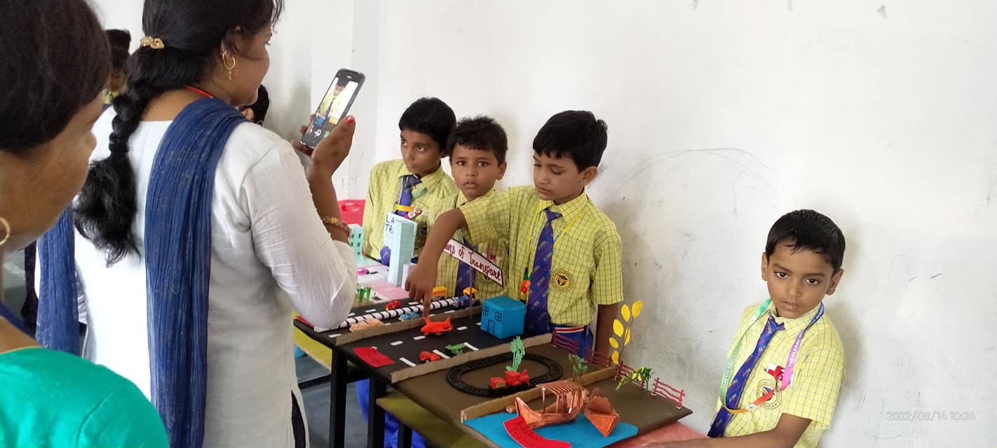 Held at The Global Shepherd School focused on exploring and encouraging scientific and technological talent among the students. It promote creative thinking, scientific temperament alongwith teamwork. Students also tried to create awareness among the public regarding the role of science and technology in sustainable development of a society.